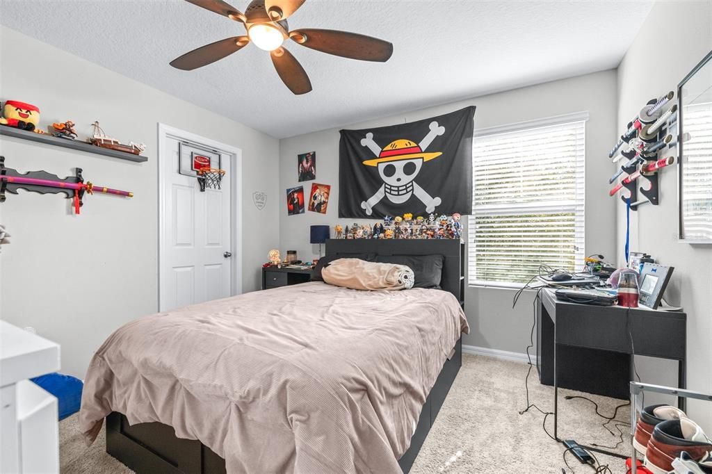 出租: $3,100 (5 贝兹, 3 浴室, 2466 平方英尺)