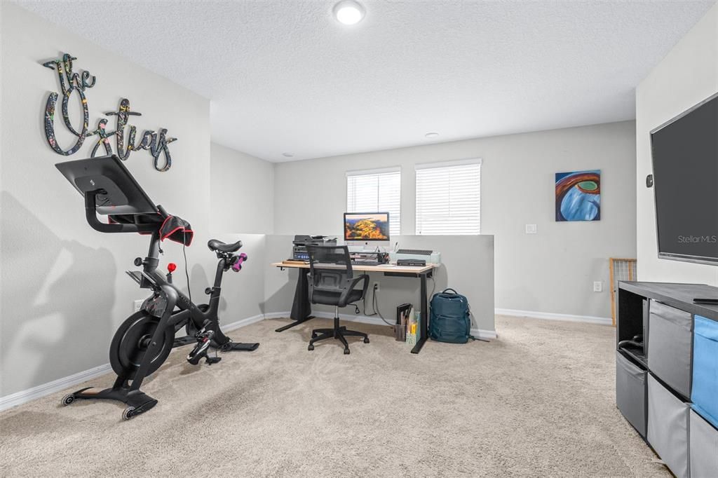 出租: $3,100 (5 贝兹, 3 浴室, 2466 平方英尺)