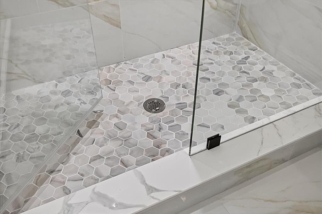 На продажу: $325,000 (3 спален, 2 ванн, 1340 Квадратных фут)