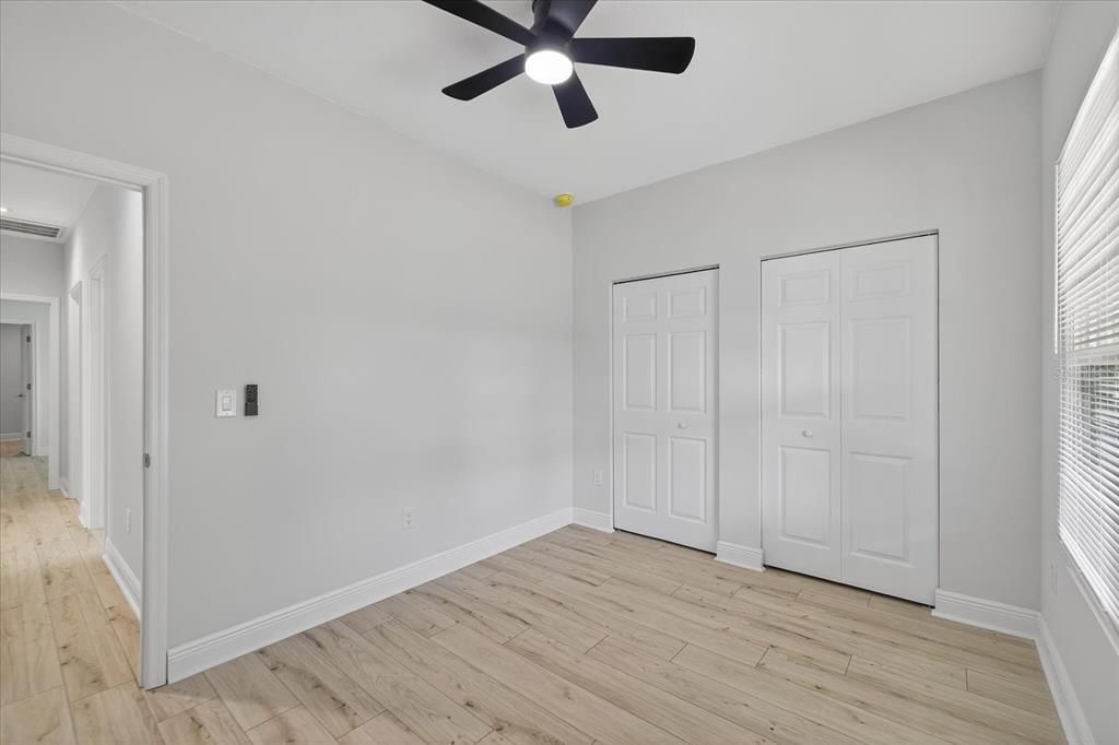 На продажу: $325,000 (3 спален, 2 ванн, 1340 Квадратных фут)