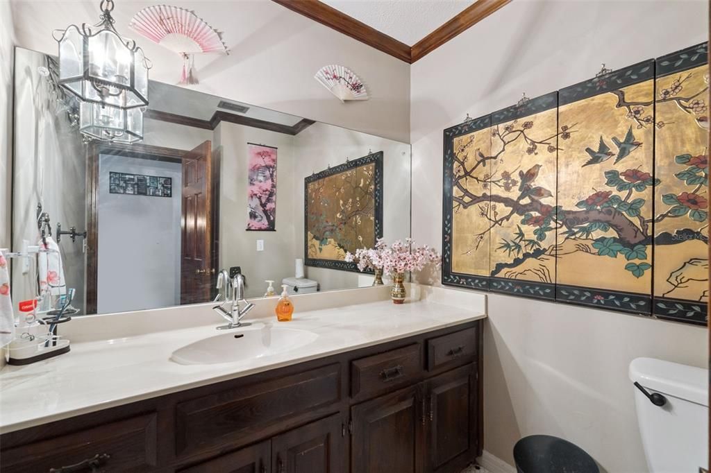 For Sale: $370,000 (4 beds, 3 baths, 2596 Square Feet)