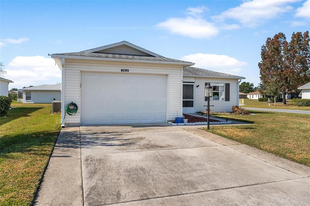 En Venta: $210,000 (2 camas, 2 baños, 1162 Pies cuadrados)