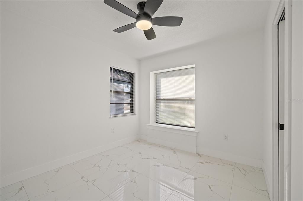 For Sale: $485,000 (5 beds, 4 baths, 2143 Square Feet)