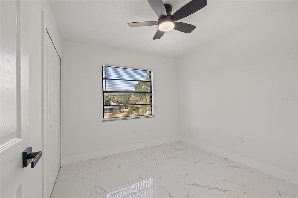 For Sale: $485,000 (5 beds, 4 baths, 2143 Square Feet)