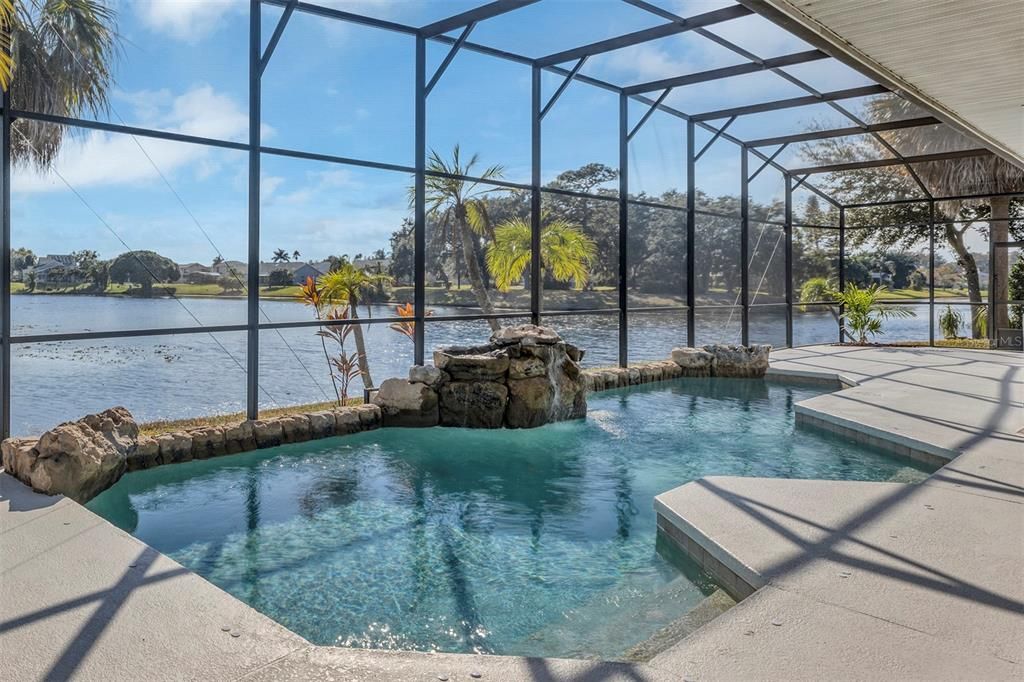 En Venta: $864,900 (4 camas, 3 baños, 3316 Pies cuadrados)