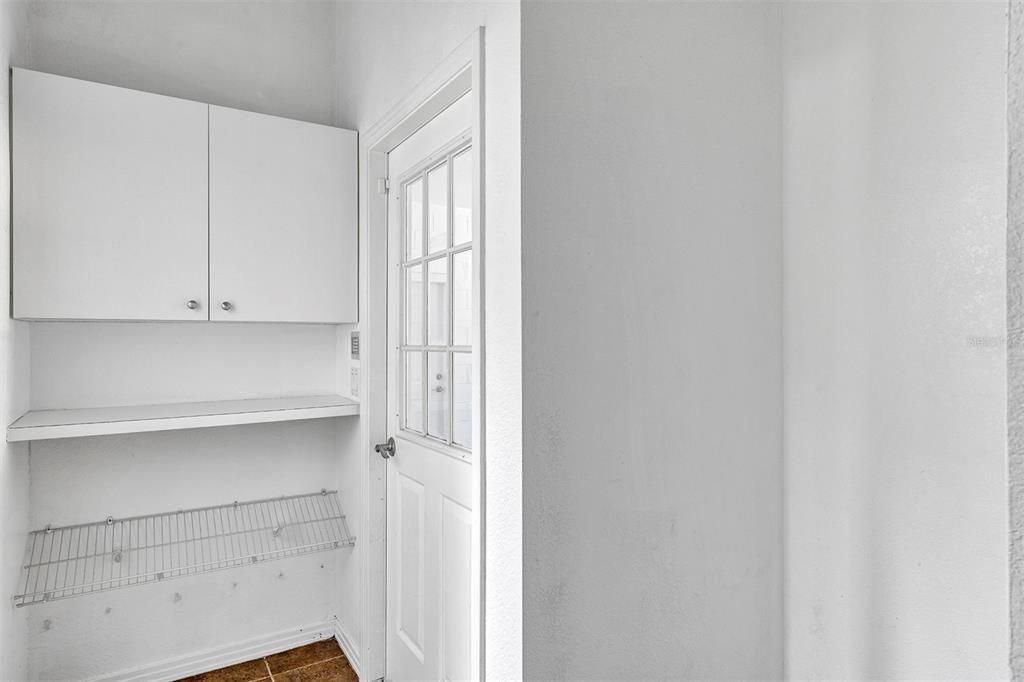 En Venta: $864,900 (4 camas, 3 baños, 3316 Pies cuadrados)