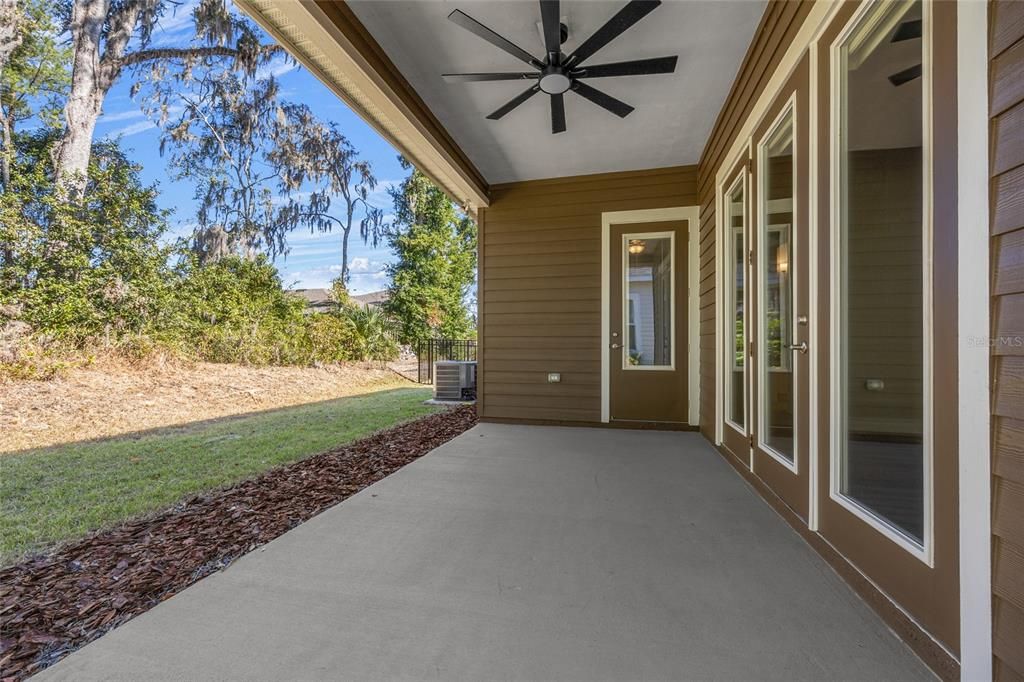 待售: $389,900 (3 贝兹, 2 浴室, 1679 平方英尺)