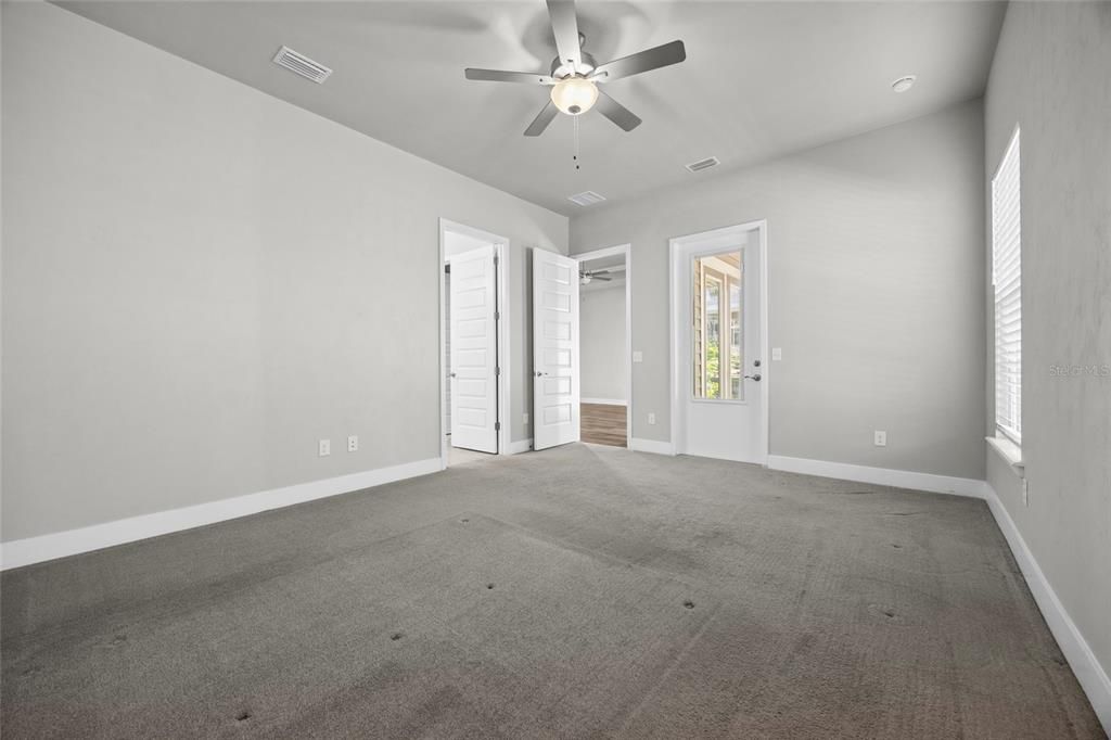 待售: $389,900 (3 贝兹, 2 浴室, 1679 平方英尺)