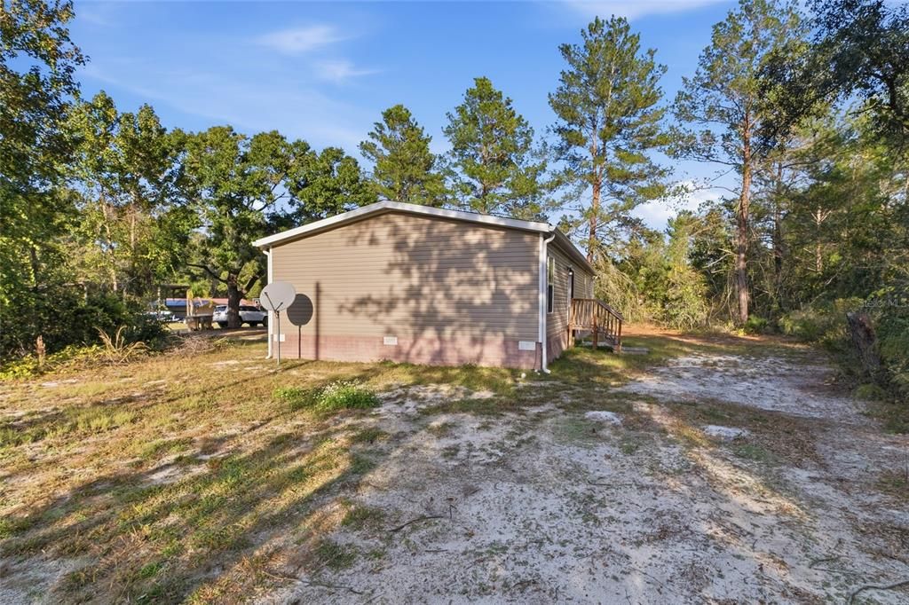 待售: $249,000 (3 贝兹, 2 浴室, 1512 平方英尺)