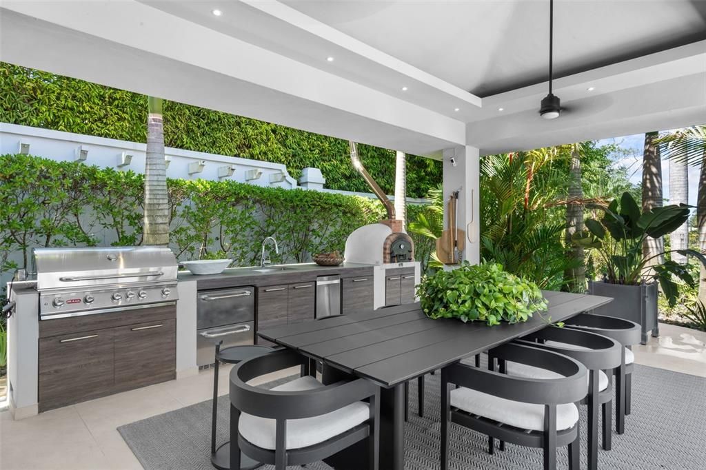 待售: $19,500,000 (6 贝兹, 6 浴室, 7313 平方英尺)