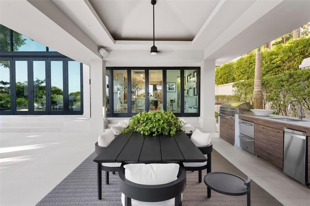 待售: $19,500,000 (6 贝兹, 6 浴室, 7313 平方英尺)