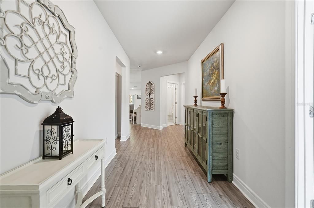 На продажу: $405,000 (4 спален, 2 ванн, 2164 Квадратных фут)