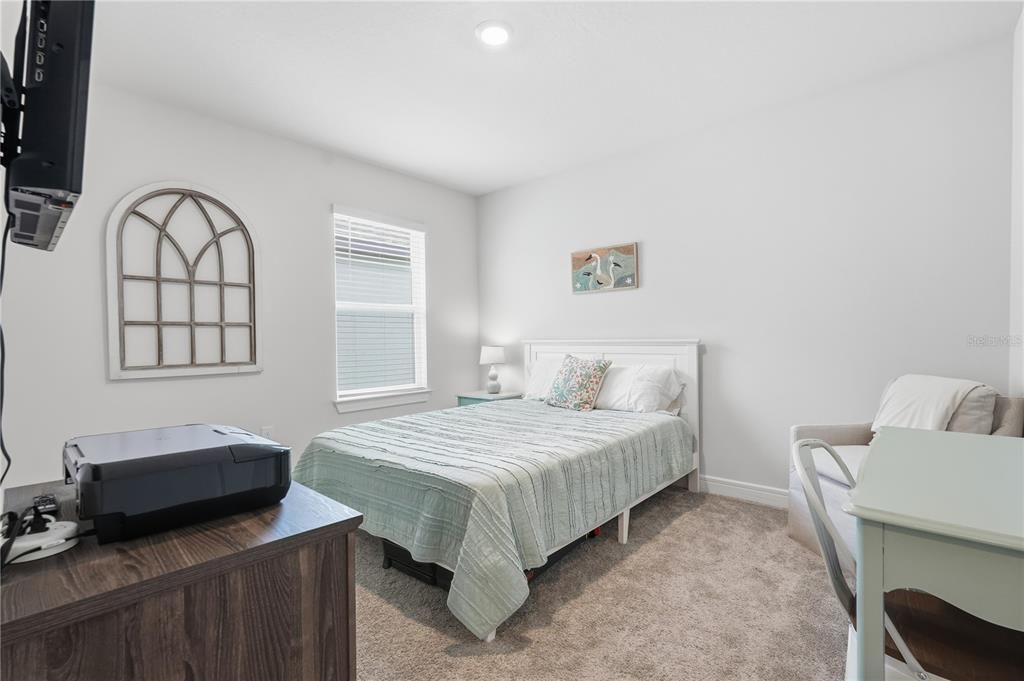 На продажу: $405,000 (4 спален, 2 ванн, 2164 Квадратных фут)