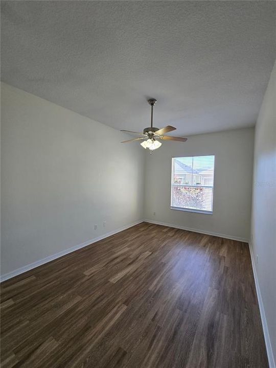 For Rent: $3,100 (4 beds, 2 baths, 2579 Square Feet)