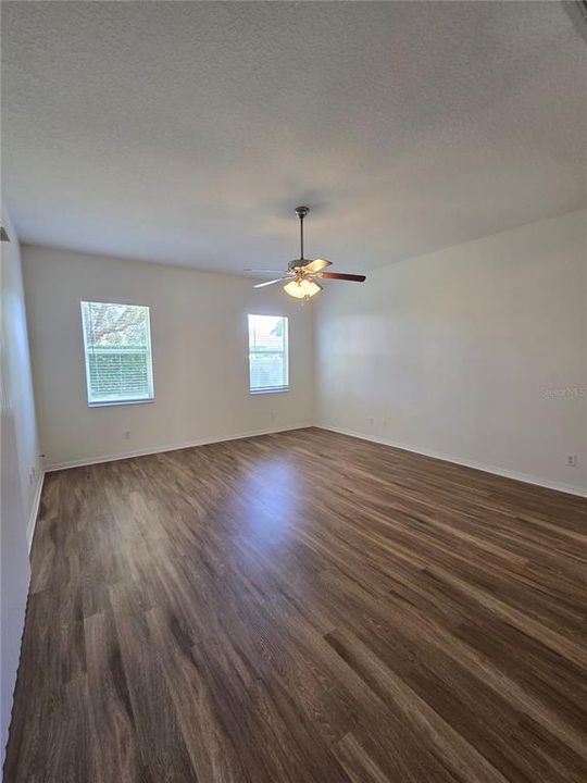 For Rent: $3,100 (4 beds, 2 baths, 2579 Square Feet)