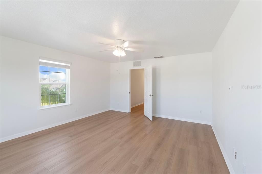 For Sale: $590,000 (4 beds, 3 baths, 2980 Square Feet)