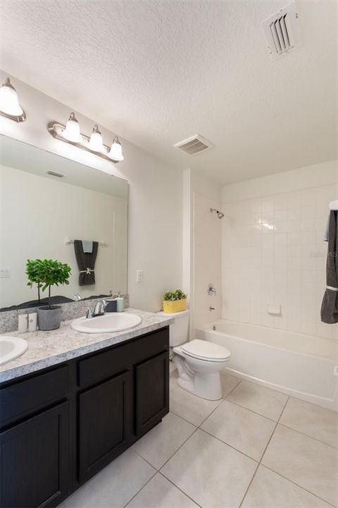 For Sale: $590,000 (4 beds, 3 baths, 2980 Square Feet)