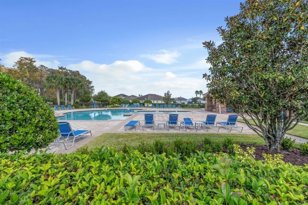 For Sale: $590,000 (4 beds, 3 baths, 2980 Square Feet)