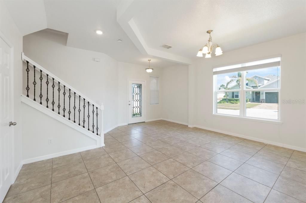 For Sale: $590,000 (4 beds, 3 baths, 2980 Square Feet)