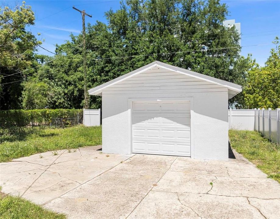 待售: $295,000 (3 贝兹, 2 浴室, 1361 平方英尺)