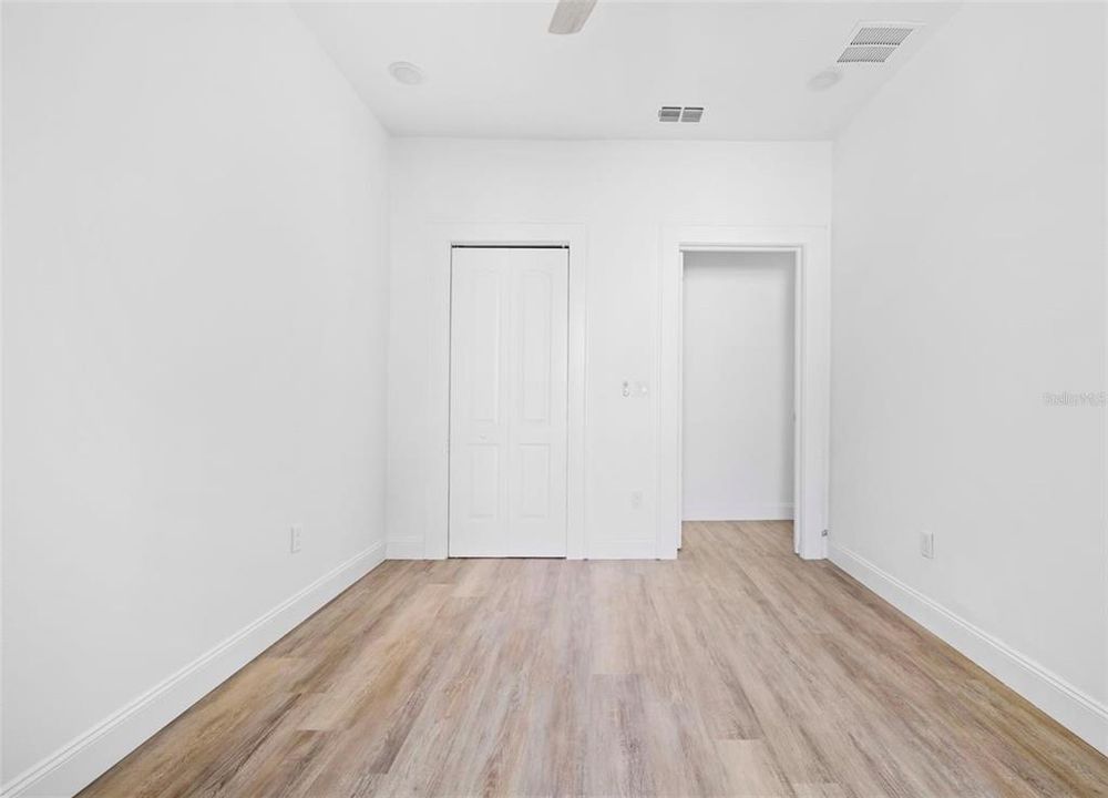 待售: $295,000 (3 贝兹, 2 浴室, 1361 平方英尺)