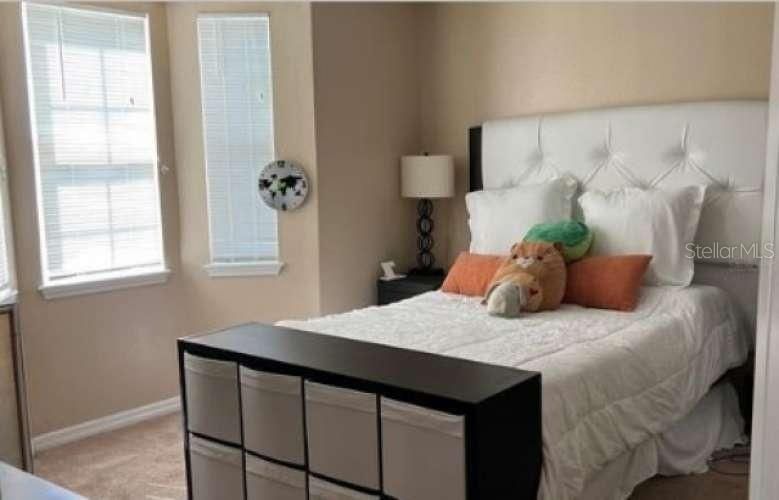 Activo con contrato: $129,900 (1 camas, 1 baños, 816 Pies cuadrados)