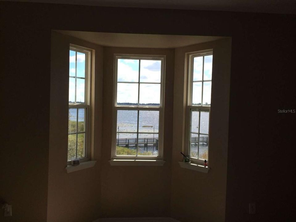 Activo con contrato: $129,900 (1 camas, 1 baños, 816 Pies cuadrados)