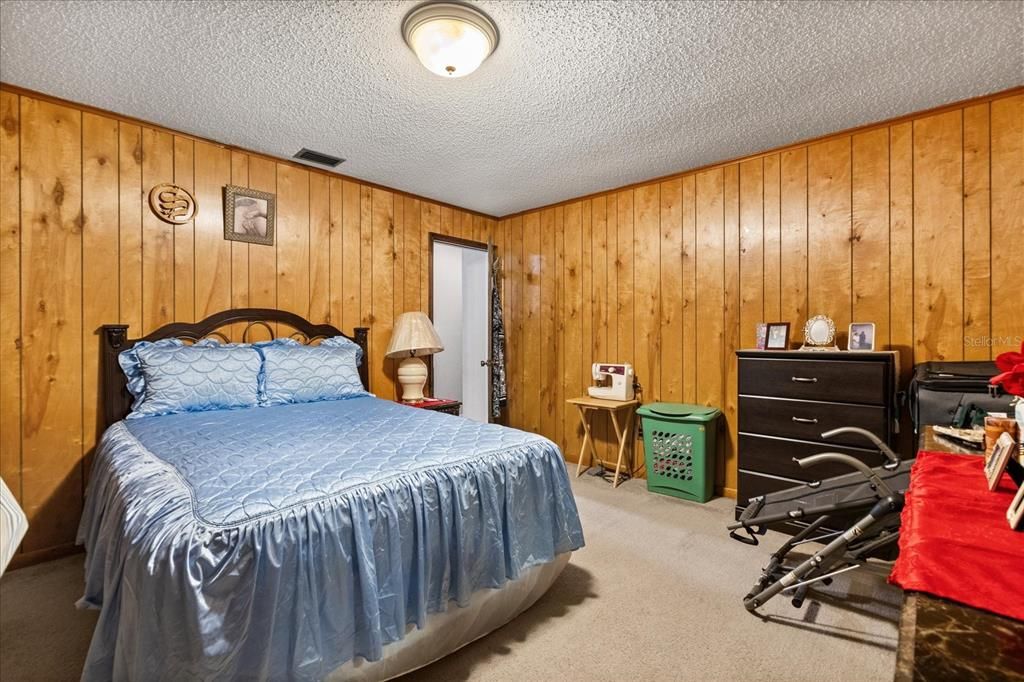 For Sale: $319,000 (3 beds, 2 baths, 2167 Square Feet)