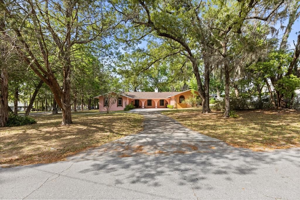 For Sale: $319,000 (3 beds, 2 baths, 2167 Square Feet)