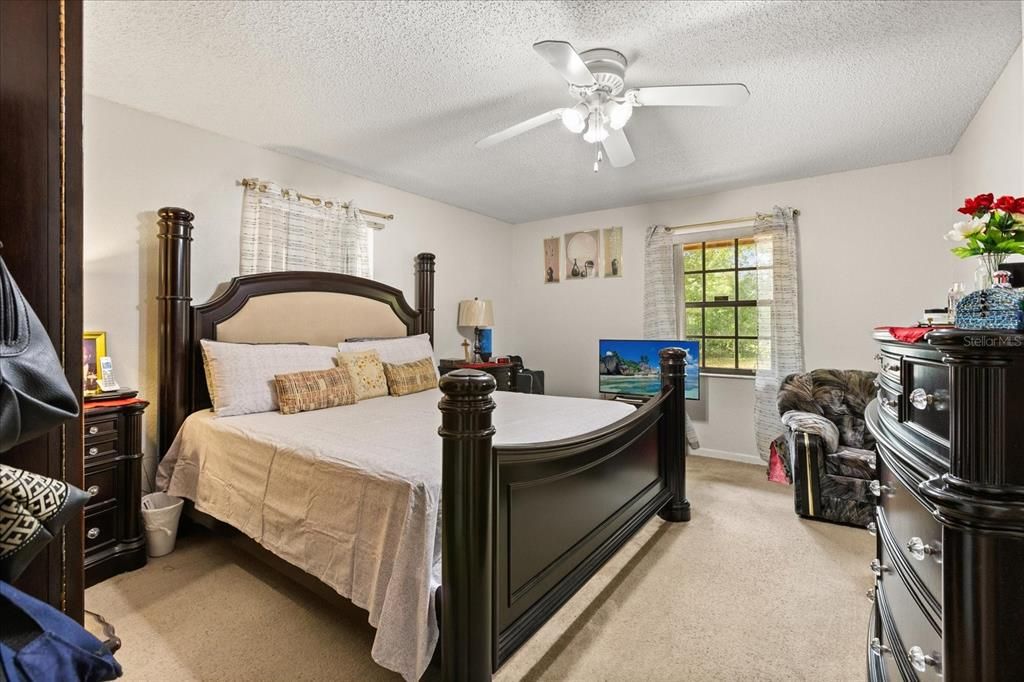 For Sale: $319,000 (3 beds, 2 baths, 2167 Square Feet)