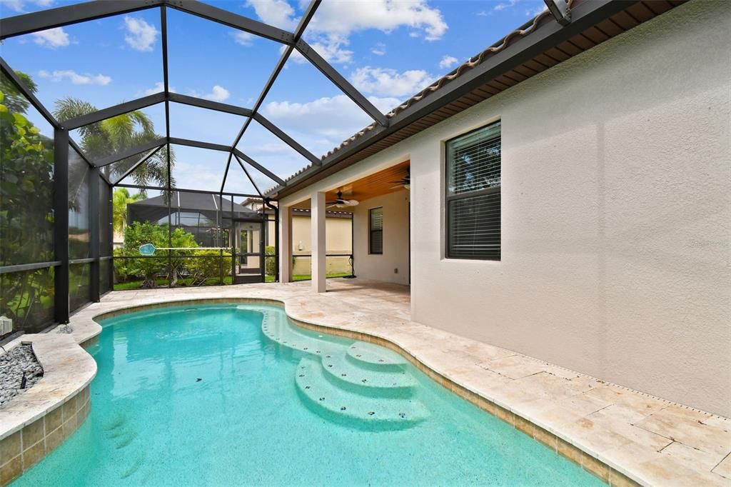 Active With Contract: $625,000 (3 beds, 2 baths, 2035 Square Feet)