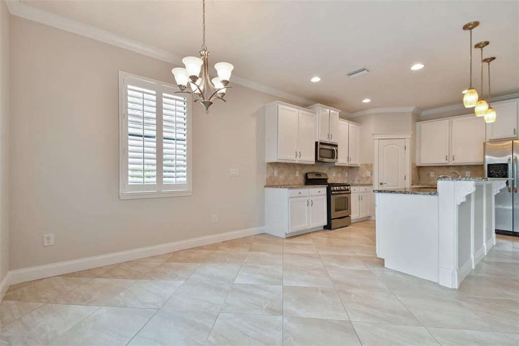 Active With Contract: $625,000 (3 beds, 2 baths, 2035 Square Feet)