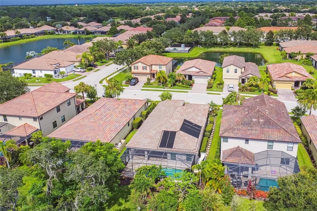 Active With Contract: $625,000 (3 beds, 2 baths, 2035 Square Feet)