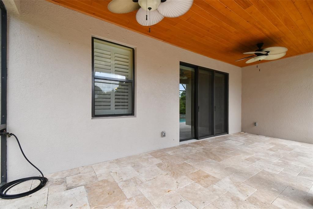 Active With Contract: $625,000 (3 beds, 2 baths, 2035 Square Feet)