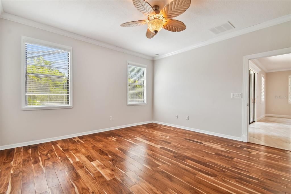 Active With Contract: $625,000 (3 beds, 2 baths, 2035 Square Feet)