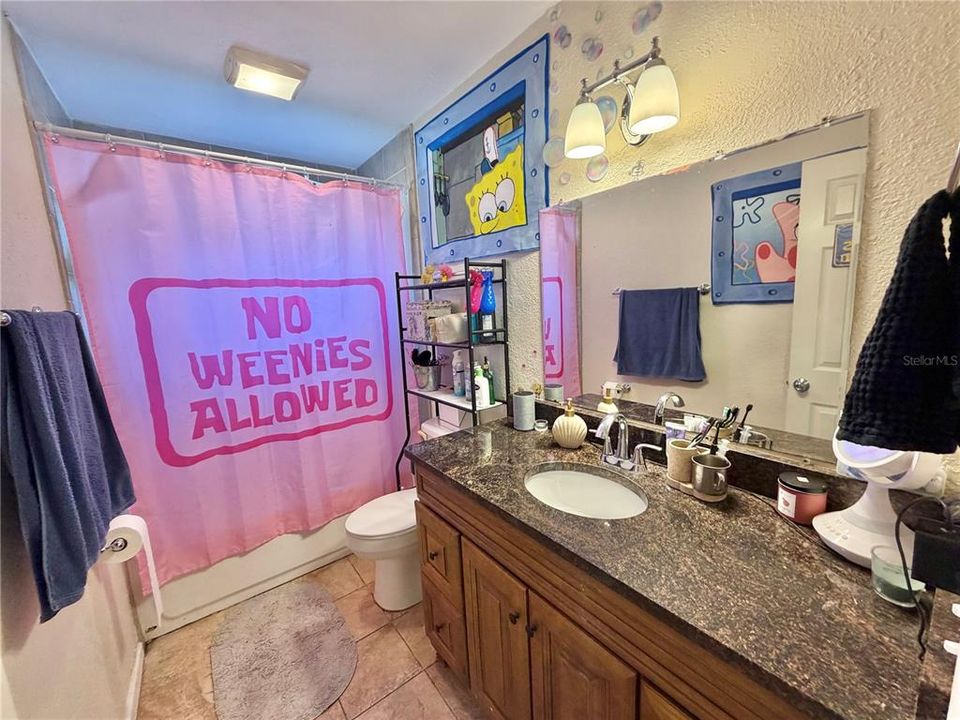 For Sale: $275,000 (3 beds, 1 baths, 1172 Square Feet)