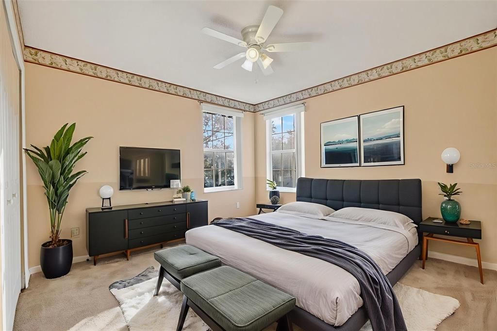 待售: $575,000 (4 贝兹, 2 浴室, 2192 平方英尺)