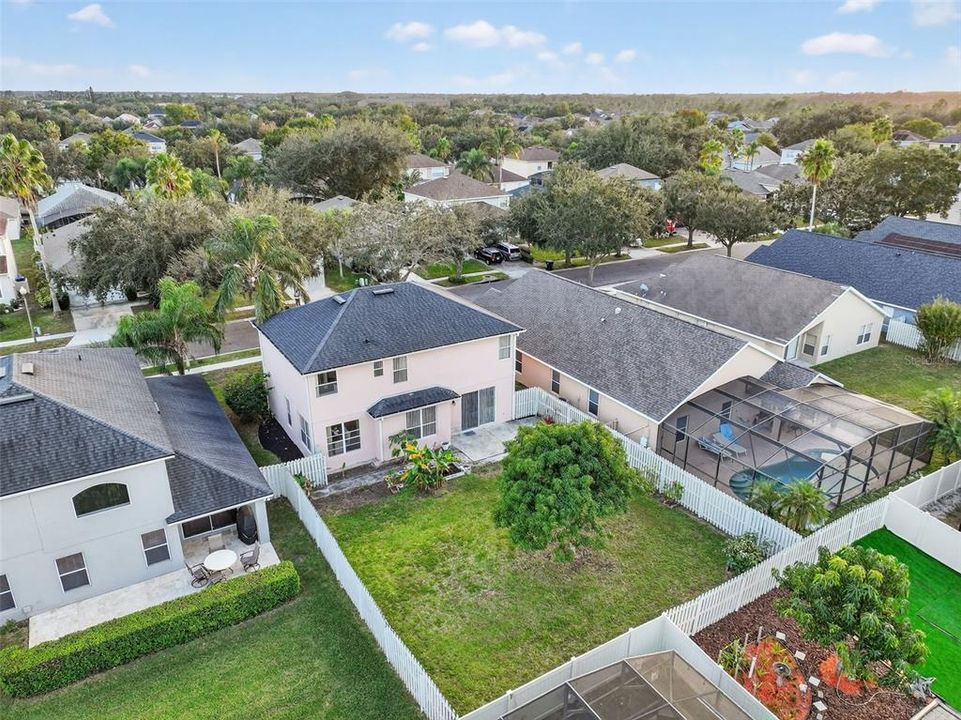 待售: $575,000 (4 贝兹, 2 浴室, 2192 平方英尺)