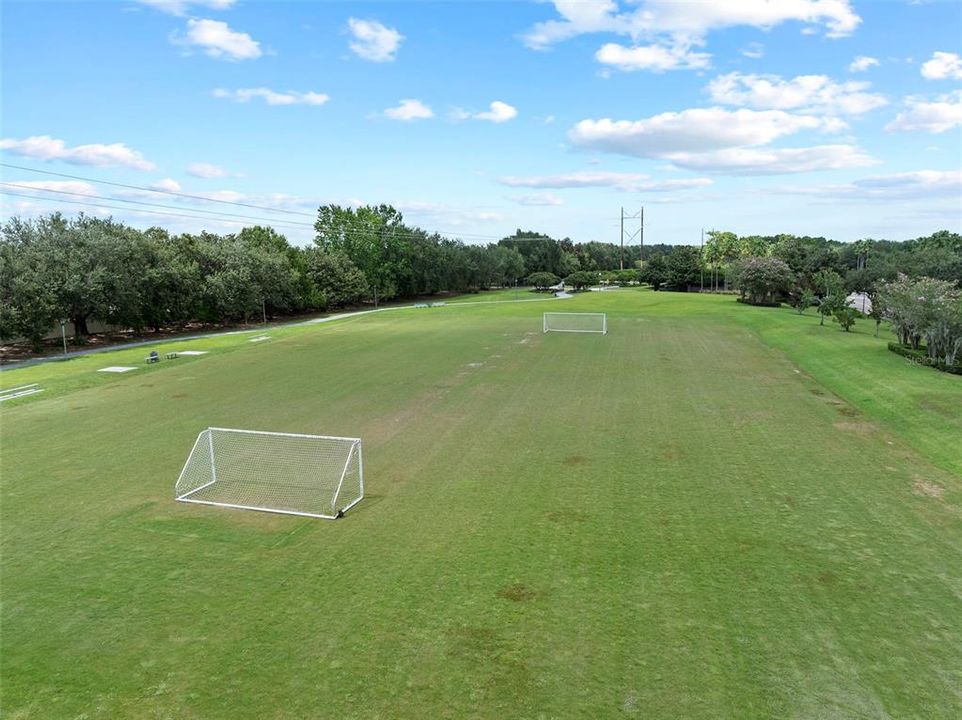 待售: $575,000 (4 贝兹, 2 浴室, 2192 平方英尺)