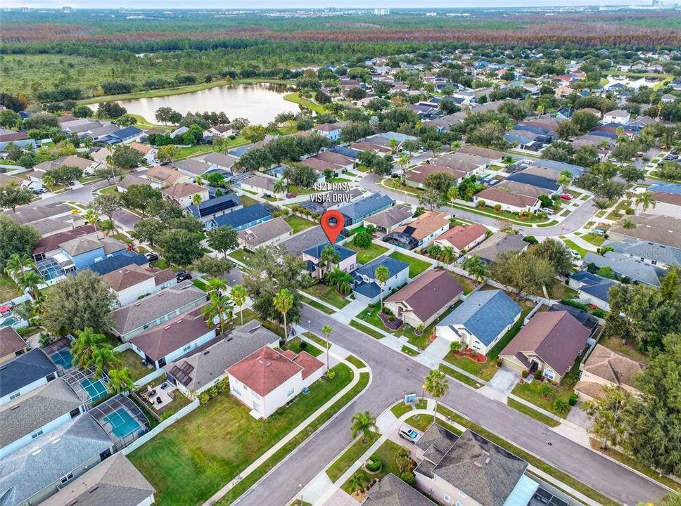 待售: $575,000 (4 贝兹, 2 浴室, 2192 平方英尺)