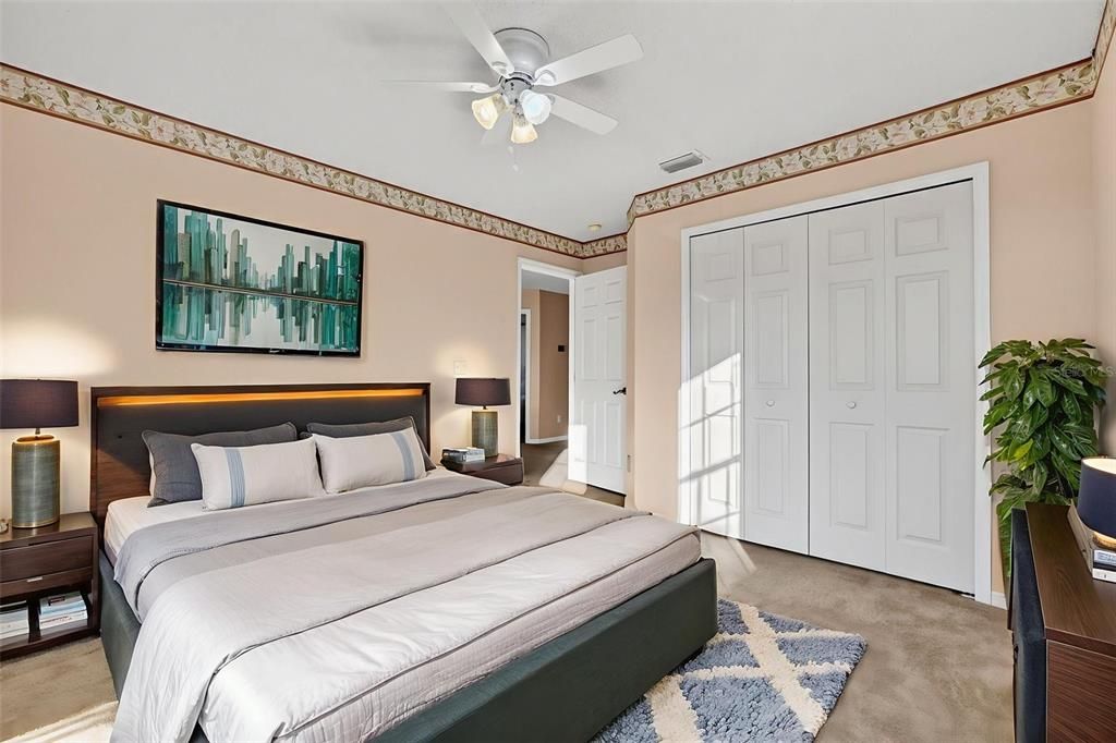 待售: $575,000 (4 贝兹, 2 浴室, 2192 平方英尺)