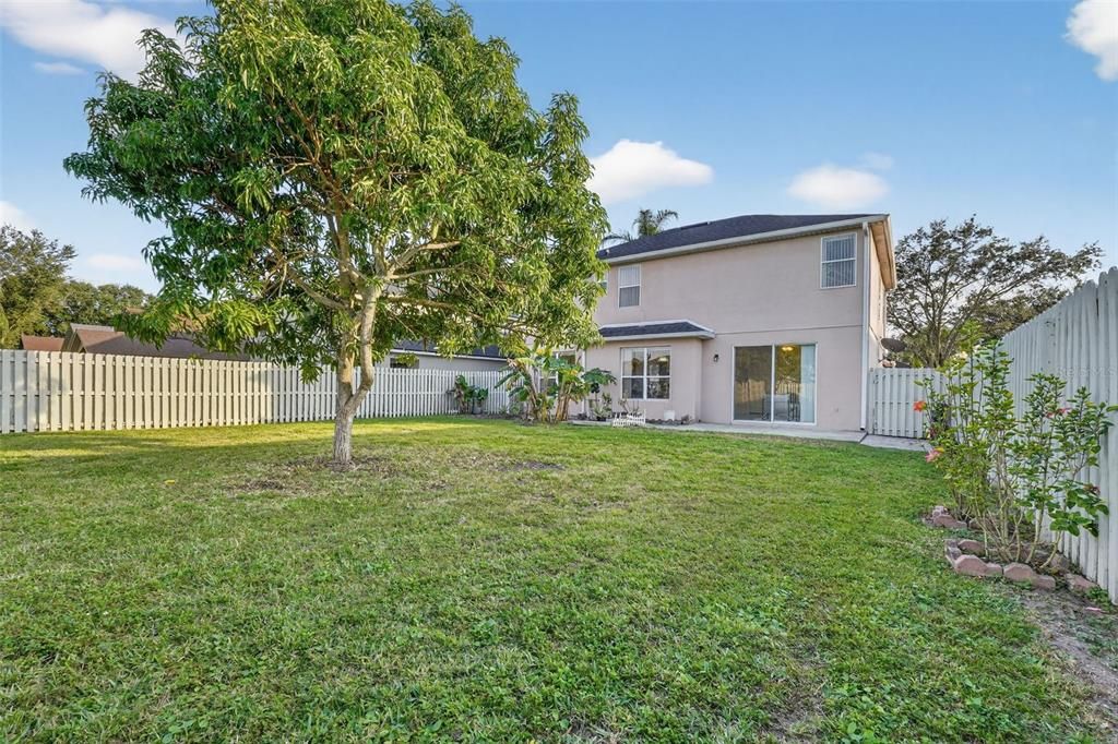 待售: $575,000 (4 贝兹, 2 浴室, 2192 平方英尺)