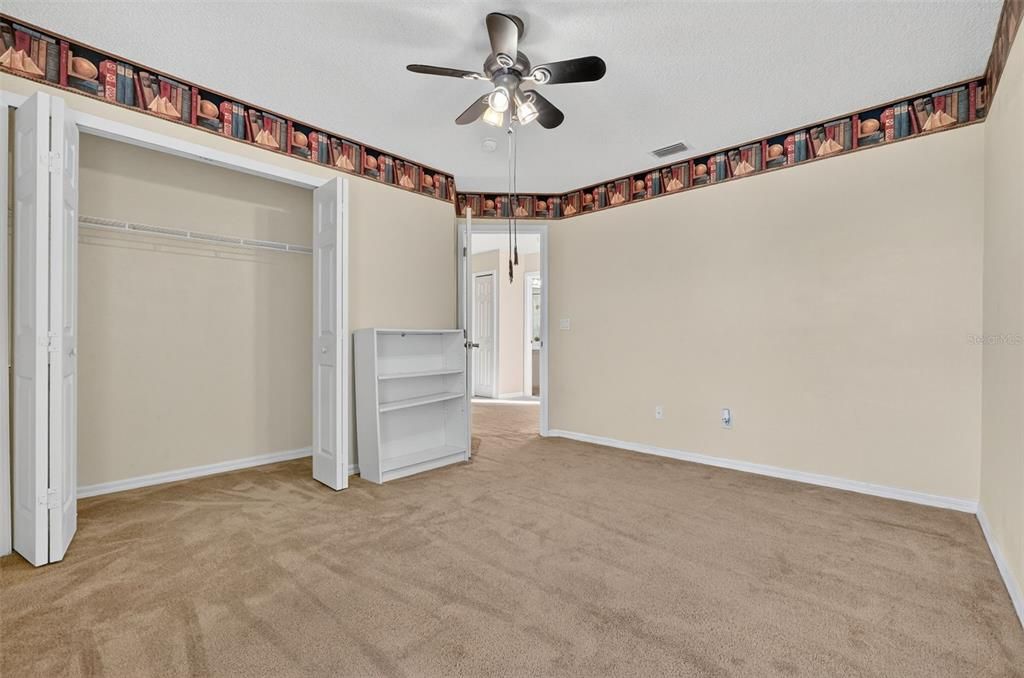 待售: $575,000 (4 贝兹, 2 浴室, 2192 平方英尺)