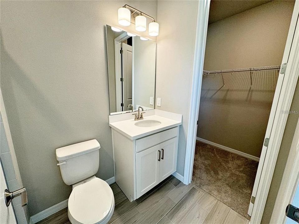 For Rent: $3,900 (4 beds, 4 baths, 2927 Square Feet)