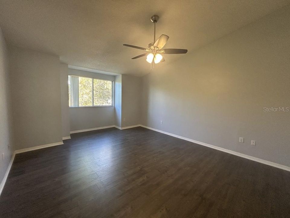 En Venta: $409,900 (3 camas, 2 baños, 1832 Pies cuadrados)