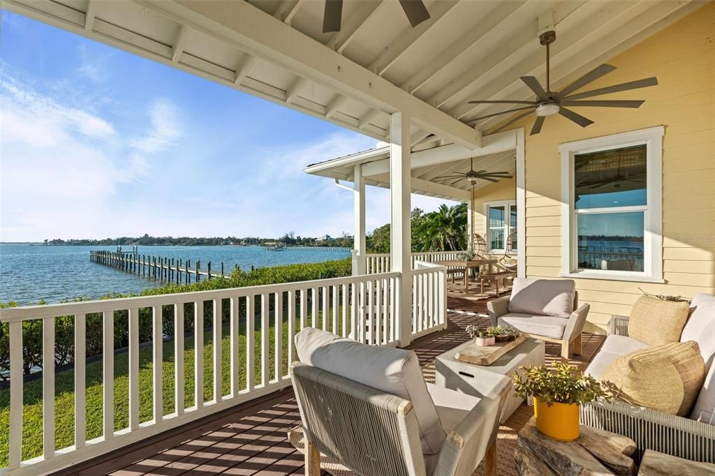 En Venta: $2,600,000 (4 camas, 3 baños, 4011 Pies cuadrados)