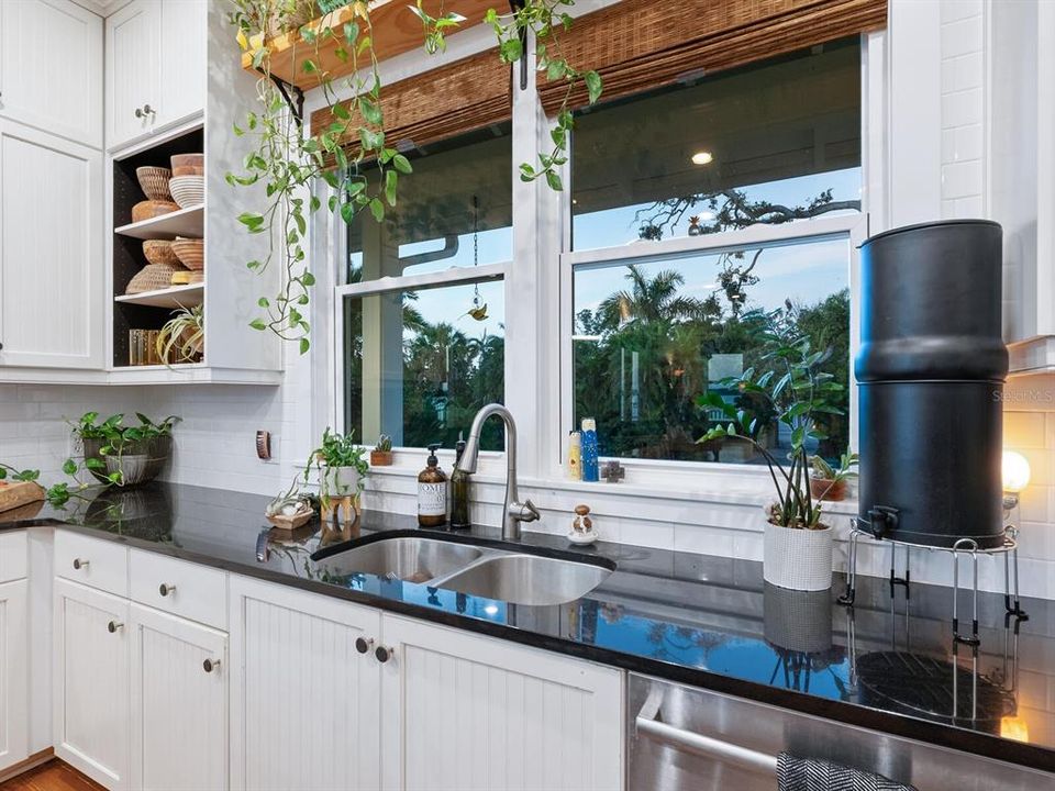 En Venta: $2,600,000 (4 camas, 3 baños, 4011 Pies cuadrados)