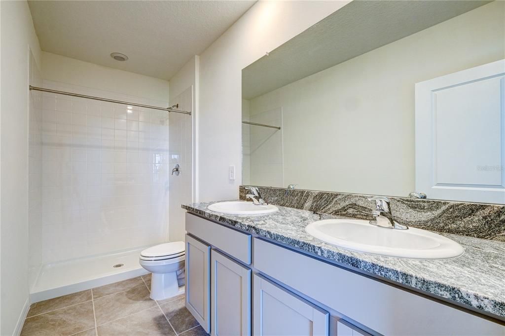 出租: $2,250 (3 贝兹, 2 浴室, 1673 平方英尺)