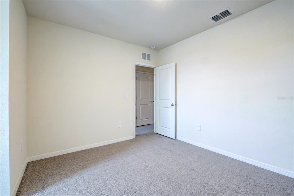 出租: $2,250 (3 贝兹, 2 浴室, 1673 平方英尺)