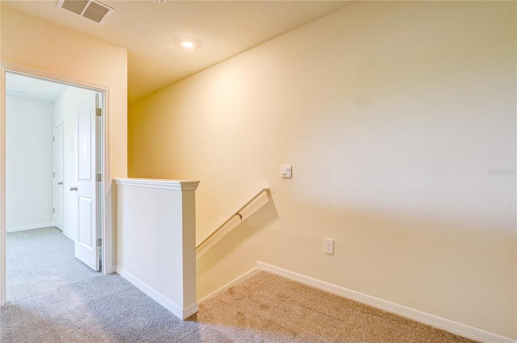 出租: $2,250 (3 贝兹, 2 浴室, 1673 平方英尺)